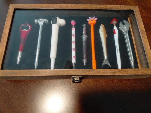Wooden pen display - wooden,